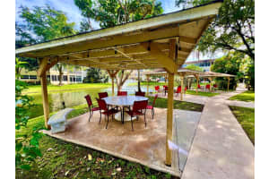 5131 W Oakland Park Blvd 305, Lauderdale Lakes, FL 33313 Sold 07/29/24