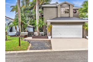 2041 NW 37th Ave, Coconut Creek, FL 33066 Sold 01/22/24