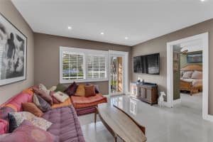 1930 NE 2nd Ave 111L, Wilton Manors, FL 33305 Sold 04/10/24