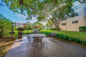 6751 Cypress Rd 308, Plantation, FL 33317 Sold 10/25/24