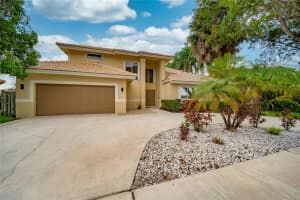 1280 SW 103rd Ave, Pembroke Pines, FL 33025 Sold 01/29/24