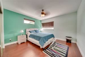 1280 SW 103rd Ave, Pembroke Pines, FL 33025 Sold 01/29/24