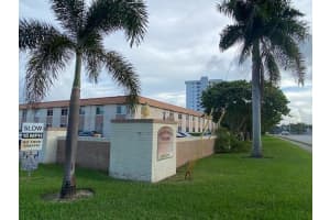 12 NE 19th Ct 110, Wilton Manors, FL 33305 Sold 02/02/24