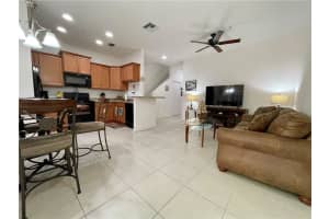 615 SW 2nd Ter, Pompano Beach, FL 33060 Sold 03/26/24