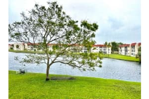 2700 W Sunrise Lakes Dr 208, Sunrise, FL 33322 Sold 12/17/24