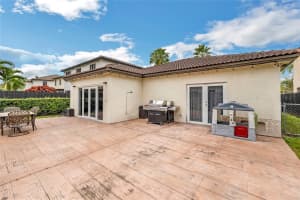 4335 SW 165th Ct, Miami, FL 33185 Sold 02/06/24