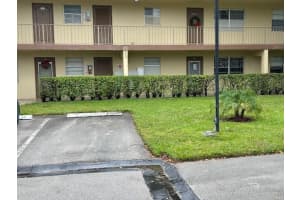 371 NW 76th Ave 108, Margate, FL 33063 Sold 05/13/24