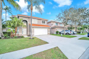 6381 Willoughby Cir, Lake Worth, FL 33463 Sold 05/10/24