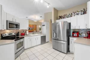 16361 NW 20TH ST, Pembroke Pines, FL 33028 Sold 05/06/24