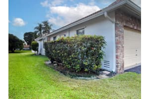 MLS# F10414124, Coral Springs, Florida 33071