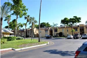 4533 Treehouse Lane D, Tamarac, FL 33319 Sold 03/18/24