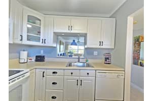 3531 NW 50th Ave 607, Lauderdale Lakes, FL 33319 Sold 03/25/24