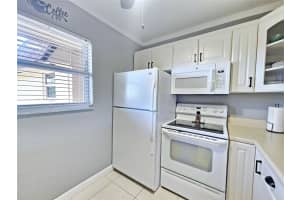 3531 NW 50th Ave 607, Lauderdale Lakes, FL 33319 Sold 03/25/24