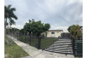7950 NW 176th St, Hialeah, FL 33015 Sold 02/05/24