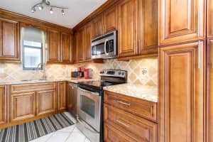 1000 S OCEAN BL 10L, Pompano Beach, FL 33062 Sold 02/15/24