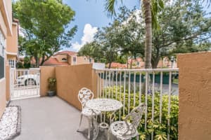11341 LAKEVIEW DR 30, Coral Springs, FL 33071 Sold 01/26/24