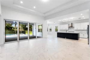 9224 Crestview Circle, Palm Beach Gardens, FL 33412 - MLS#F10414482