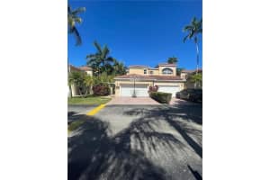 21027 NE 34th Pl, Aventura, FL 33180 Sold 03/29/24