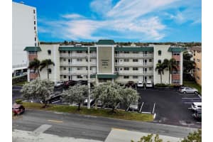 711 N Riverside Dr 204, Pompano Beach, FL 33062 Sold 04/19/24