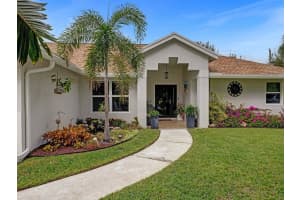 701 Birdie Ct, Delray Beach, FL 33445 Sold 04/19/24