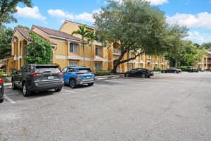 2400 NW 33rd St 1107, Oakland Park, FL 33309 Sold 02/27/24