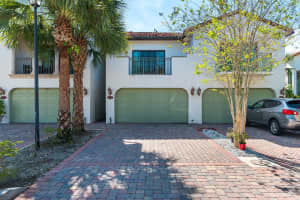 2900 Hidden Harbour Ct 2900, Fort Lauderdale, FL 33312 Sold 05/17/24