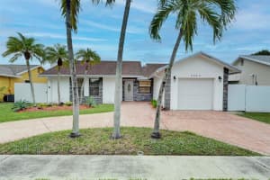 4940 NW 92nd Ave, Sunrise, FL 33351 Sold 01/12/24