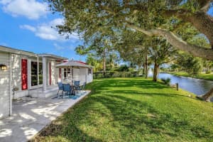 402 NW 51st St, Deerfield Beach, FL 33064 Sold 02/16/24