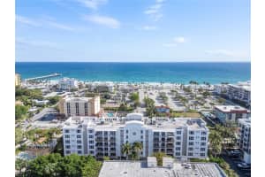 101 SE 20th Ave 204, Deerfield Beach, FL 33441 Sold 03/07/24