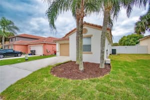 8161 Pelican Harbour Drive, Lake Worth, FL 33467 Sold 02/29/24