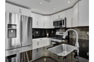 1160 N Federal Hwy 1215, Fort Lauderdale, FL 33304 Sold 01/30/25