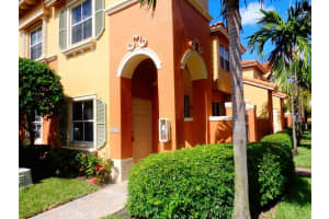 4918 Schooner Dr 5305, Fort Lauderdale, FL 33312 Sold 04/01/24