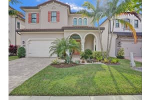 8715 Grand Prix Ln, Boynton Beach, FL 33472 Sold 03/28/24