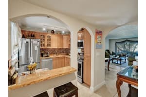2980 Riverside Dr 233, Coral Springs, FL 33065 Sold 04/16/24