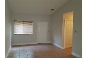 7900 NW 6th St 203, Pembroke Pines, FL 33024 Sold 08/22/24