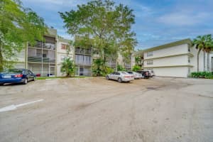 4205 N University Dr APT 102, Sunrise, FL 33351, Sold 02/27/24