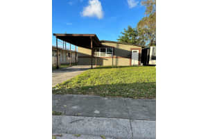 2219 Farragut St, Hollywood, FL 33020 Sold 05/03/24