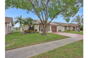 2165 SW 17th Cir, Deerfield Beach, FL 33442 Sold 01/18/24