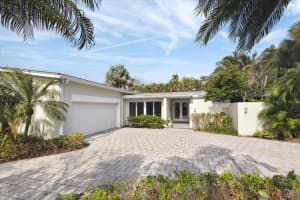 7 Oneida Ln, Sea Ranch Lakes, FL 33308 Sold 02/29/24