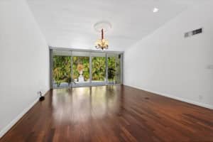 7 Oneida Ln, Sea Ranch Lakes, FL 33308 Sold 02/29/24