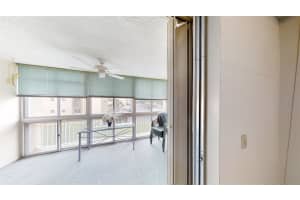 205 SE 11th Ter 207, Dania Beach, FL 33004 Sold 03/22/24