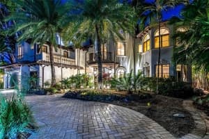 42 Nurmi Dr, Fort Lauderdale, FL 33301 Sold 07/02/24