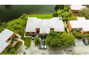 11032 SW 15th Mnr 11032, Davie, FL 33324 Sold 04/16/24