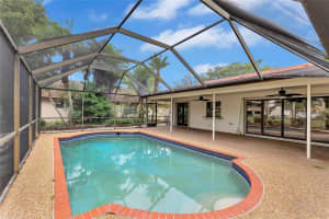 5133 NW 84th Rd, Coral Springs, FL 33067 Sold 04/08/24