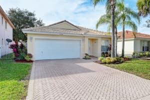 12366 NW 55th St, Coral Springs, FL 33076 Sold 05/15/24