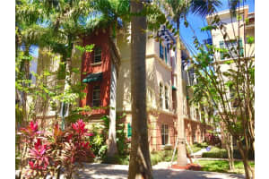 1033 NE 17th Way 302, Fort Lauderdale, FL 33304 Sold 06/14/24