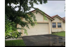 12108 NW 34th St, Sunrise, FL 33323 Sold 06/04/24