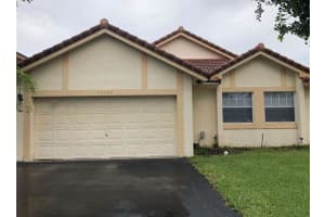 12108 NW 34th St, Sunrise, FL 33323 Sold 06/04/24