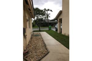 12108 NW 34th St, Sunrise, FL 33323 Sold 06/04/24