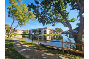 6080 N Sabal Palm Blvd 205, Tamarac, FL 33319 Sold 04/05/24